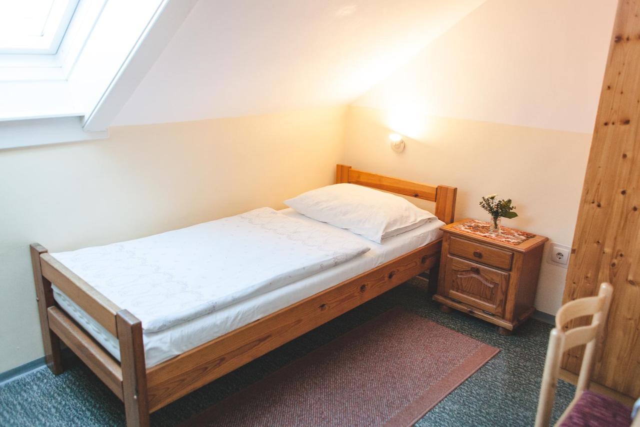 Fruehstueckspension Koelich Klagenfurt am Woerthersee Exterior foto